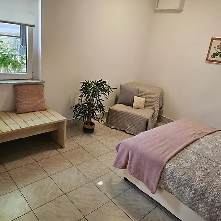 Lejlighed Apartma Neli